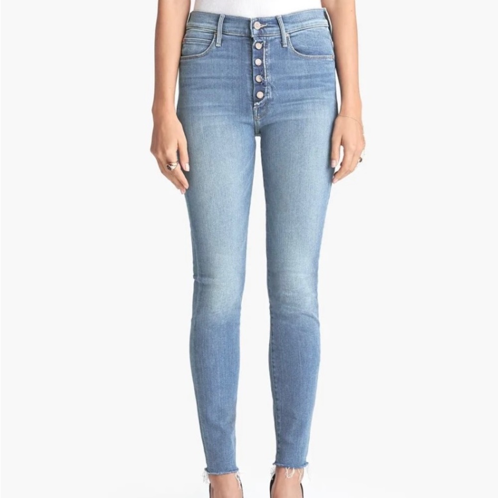 MOTHER The Fly Cut Stunner Ankle Fray Jeans in Final Frontier Wash Size 28